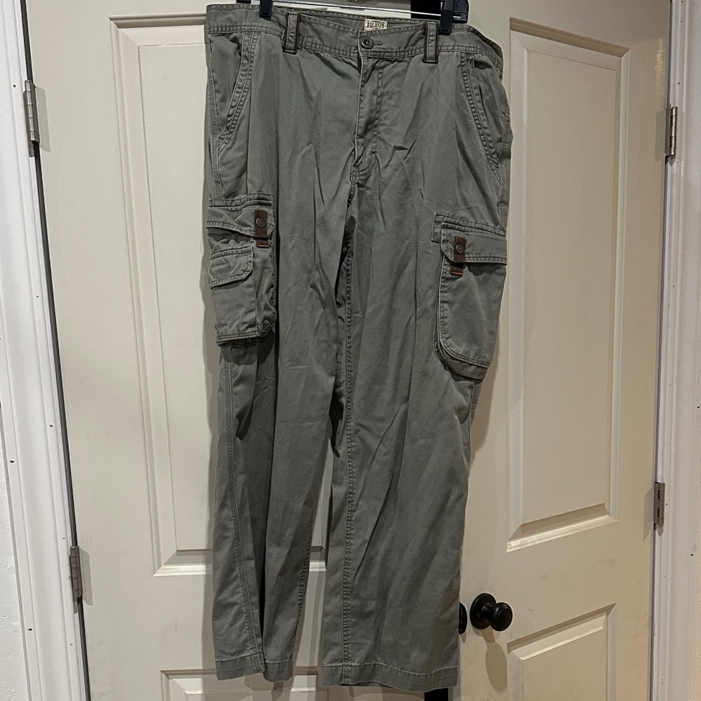 RedHead Men's Cargo Pants in Olive